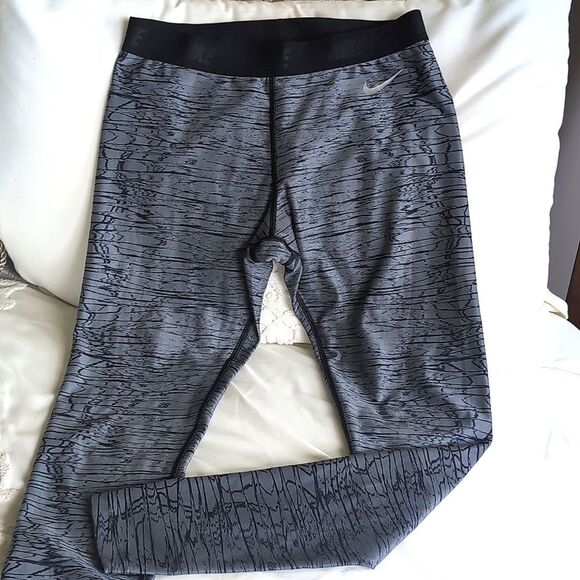 Nike Golf Gray And Black Dri-Fit Print Tights Size Small - Picture 2 of 13